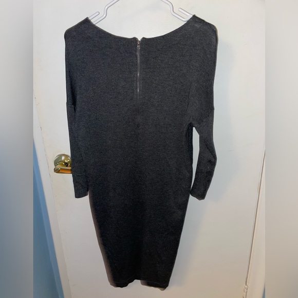 Vero Moda Knee Length Sweater Dress in Dark (Grey Size Medium) - Picture 2 of 4